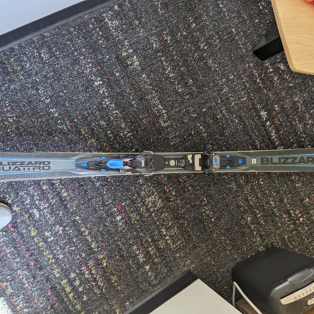 Blizzard quatro 8 skis 158 w/ bindings